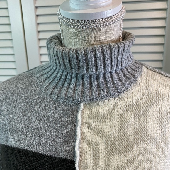 Allison Andrews size XL - Picture 10 of 11